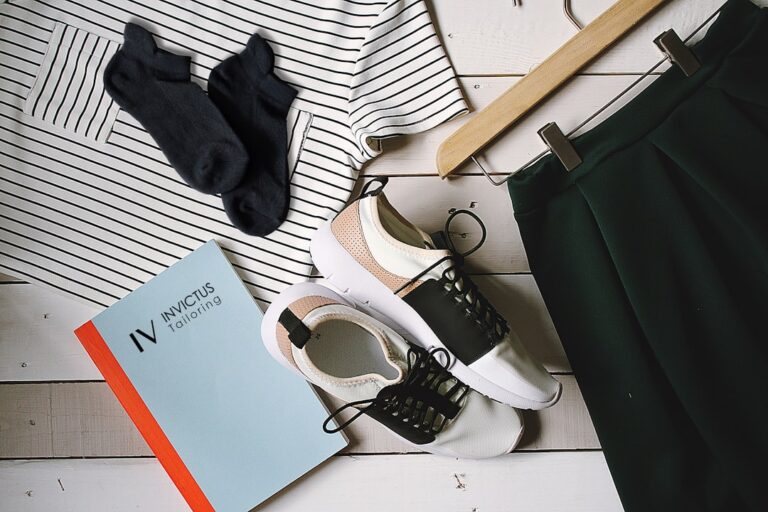 Wearable Items That Combine Comfort and Style Perfectly
